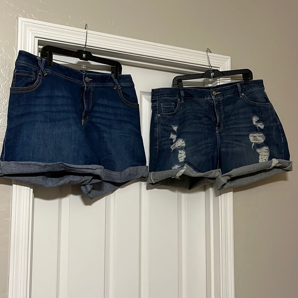 NWOT SET!! LANE BRYANT SIZE 20 DENIM SHORT LABE BRYANT DENIM SHORTS LANE BRYANT